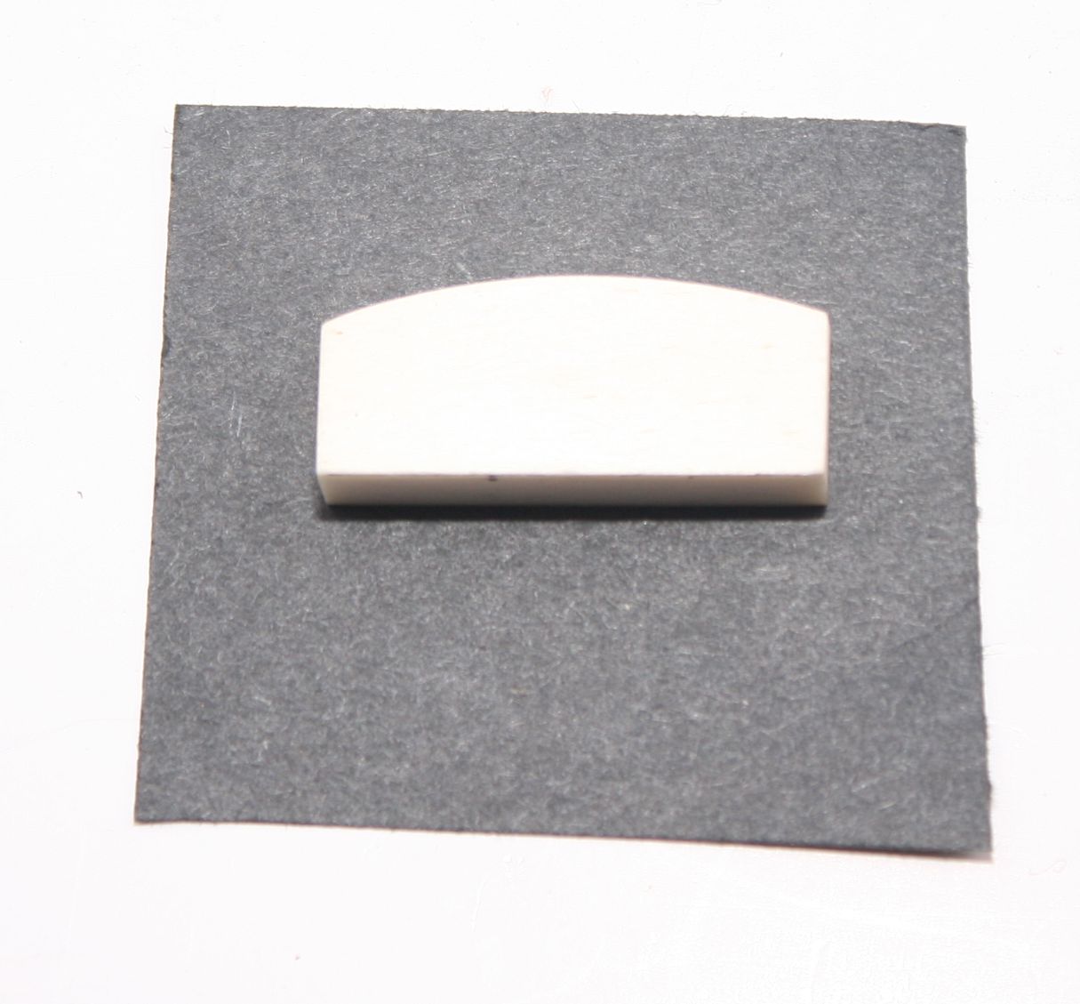 Viola Nut-White Mammoth